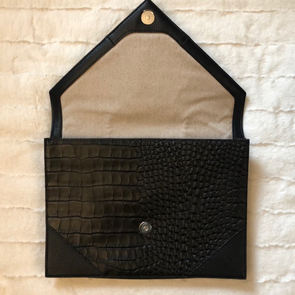 Vince Camuto Black Oversized Clutch - Picture 4 of 4